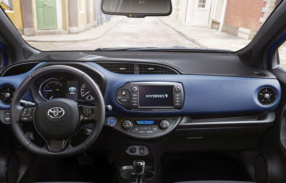 Yaris, la citycar ibrida rilancia così 