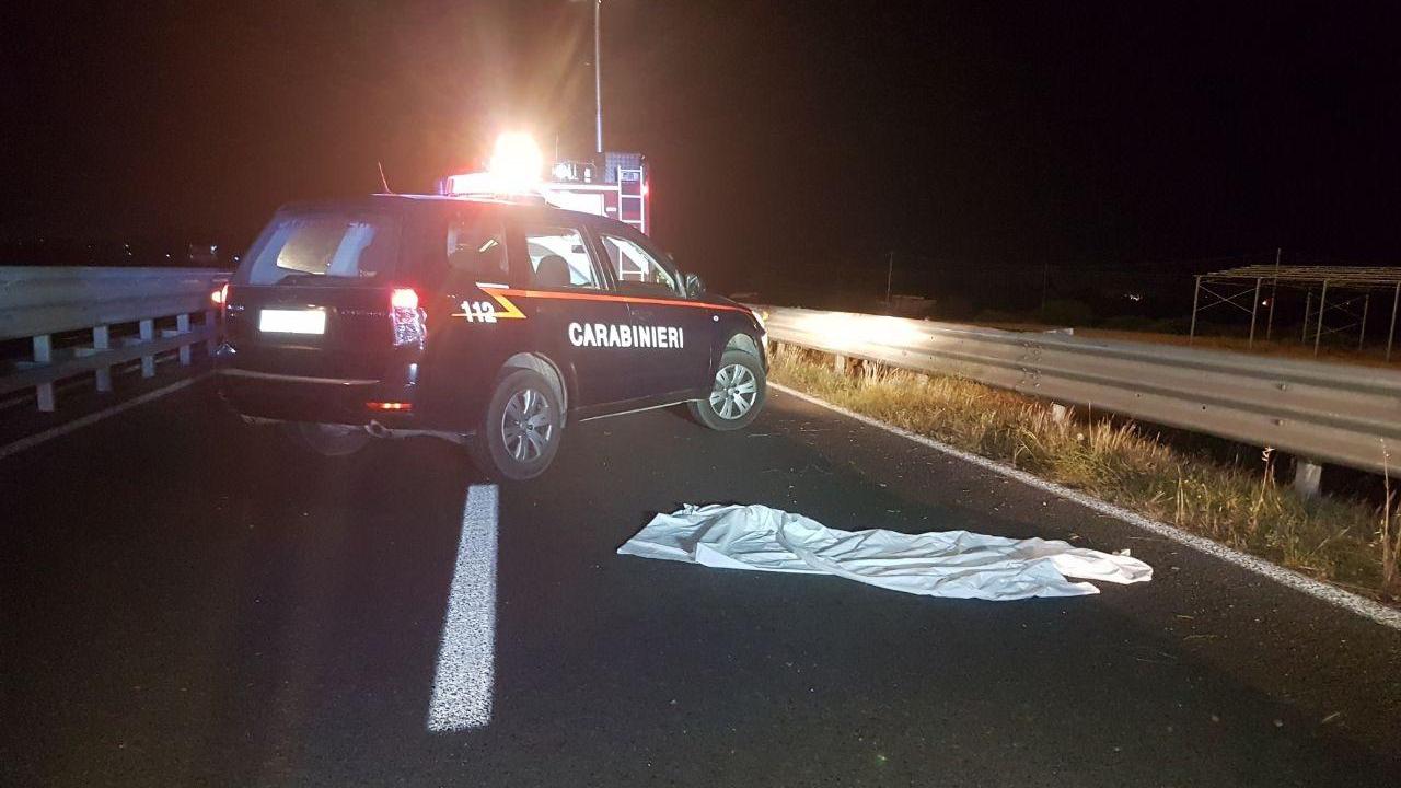 Con la moto contro il guardrail, due giovani morti nel Cagliaritano 