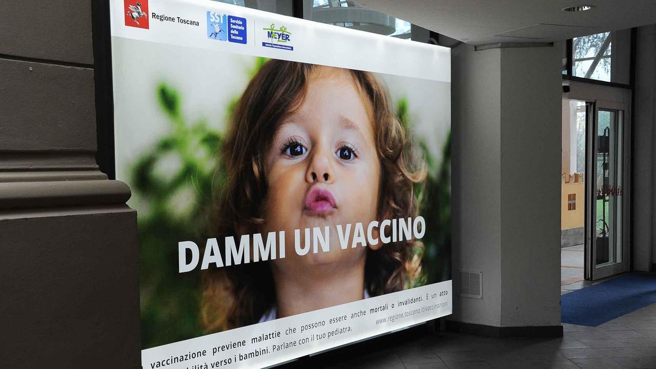 "Dammi un vaccino" è lo slogan della campagna della Regione Toscana