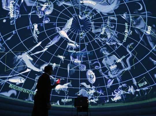 Modena, i segreti del planetario raccontati in un libro 