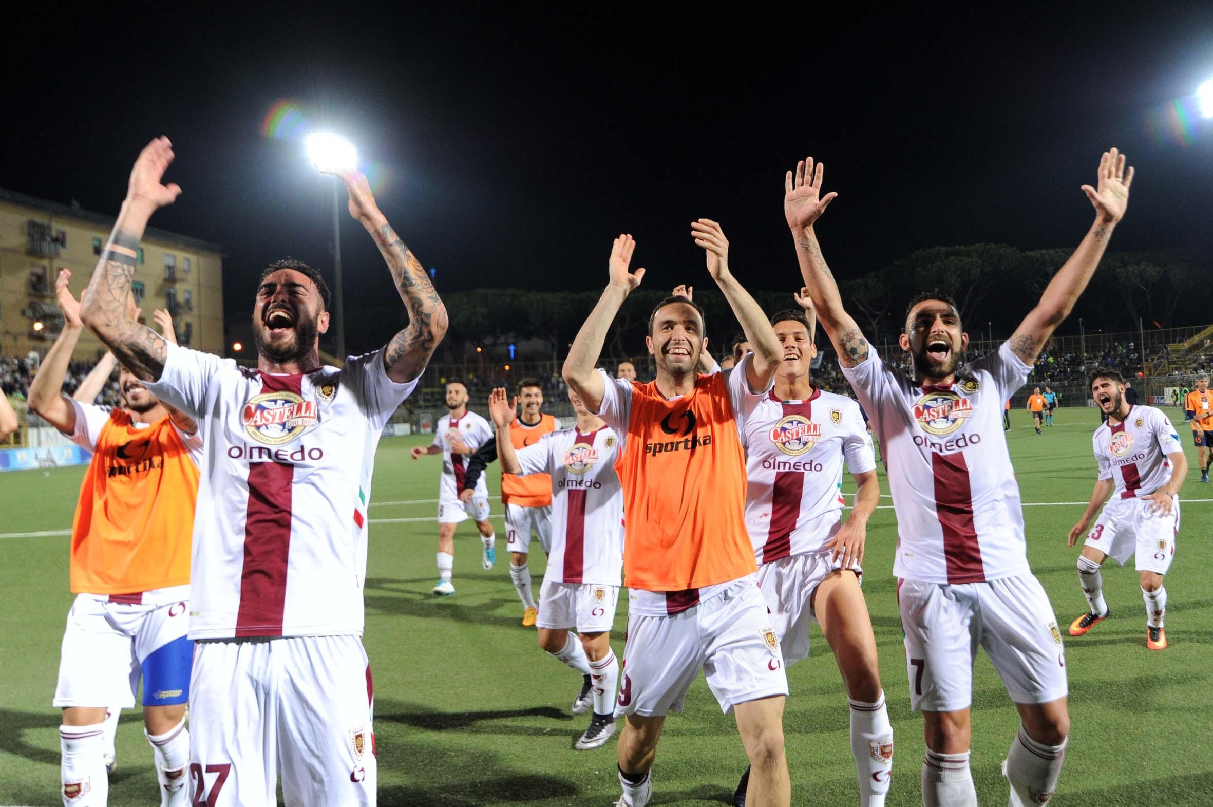 Reggiana, un pari per continuare il sogno: eliminata la Juve Stabia, ora i quarti