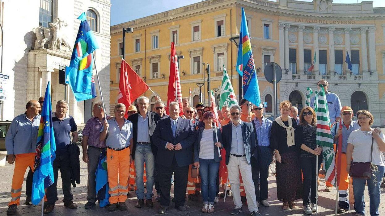 Duecento dipendenti preoccupati per il lavoro