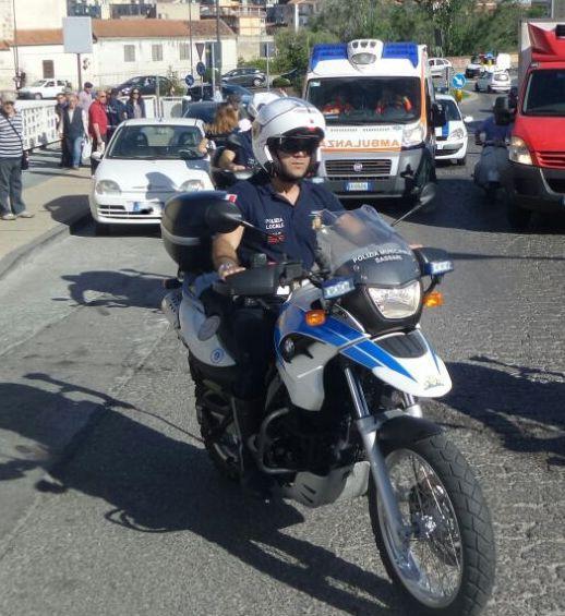Pedone investito mentre attraversa in viale Umberto