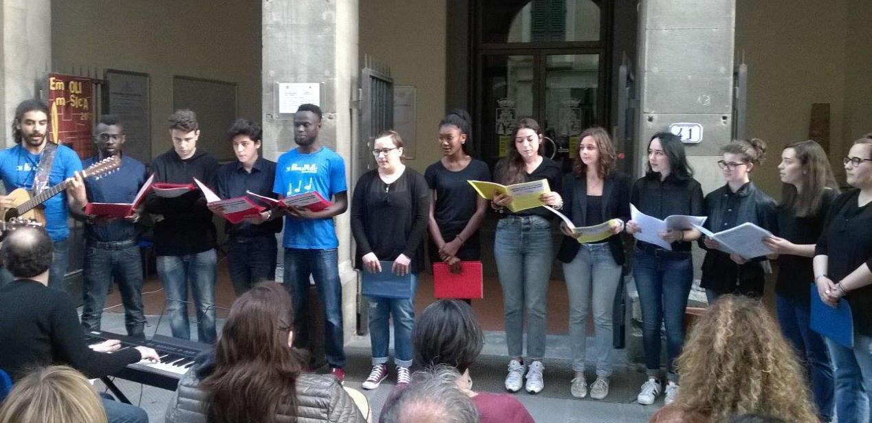 La passione degli studenti nei giochi vocali