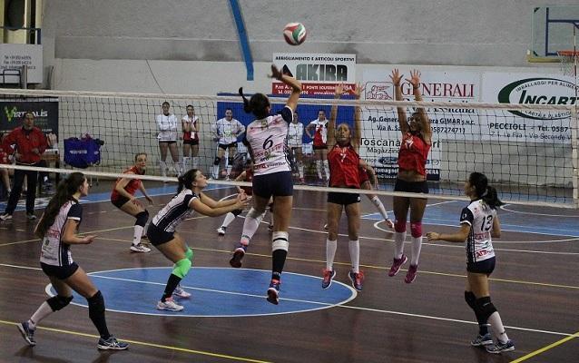 Volley, gara1 amara per l’Ambra Cavallini 