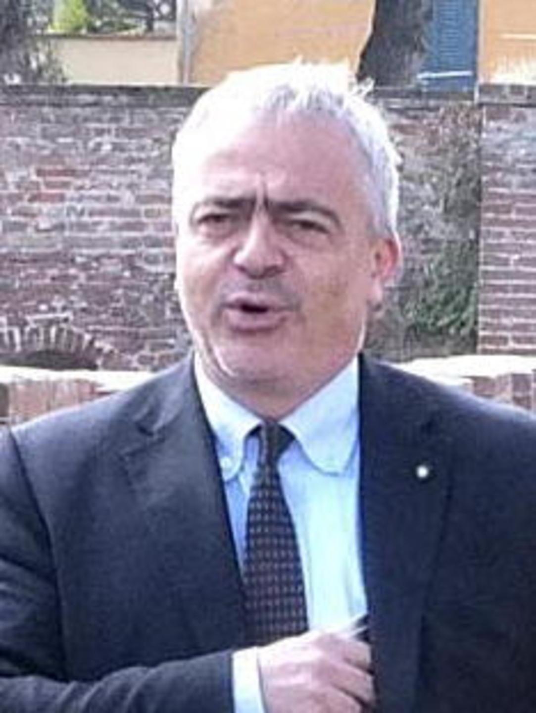 Bagni in Sant’Omobono: procedure in corso 
