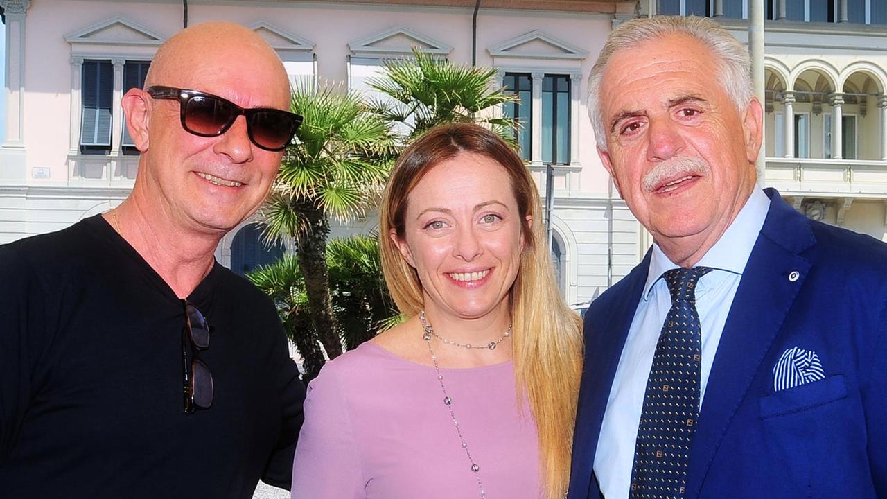 Giorgia Meloni fa tappa in Versilia