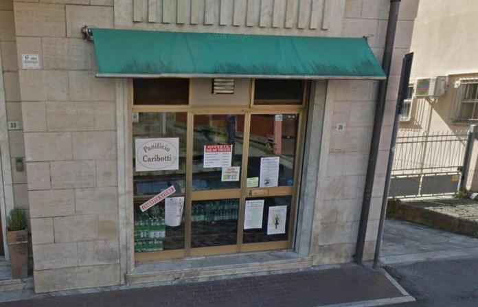 Il centro piange Patrizia Caribotti, storica panettiera