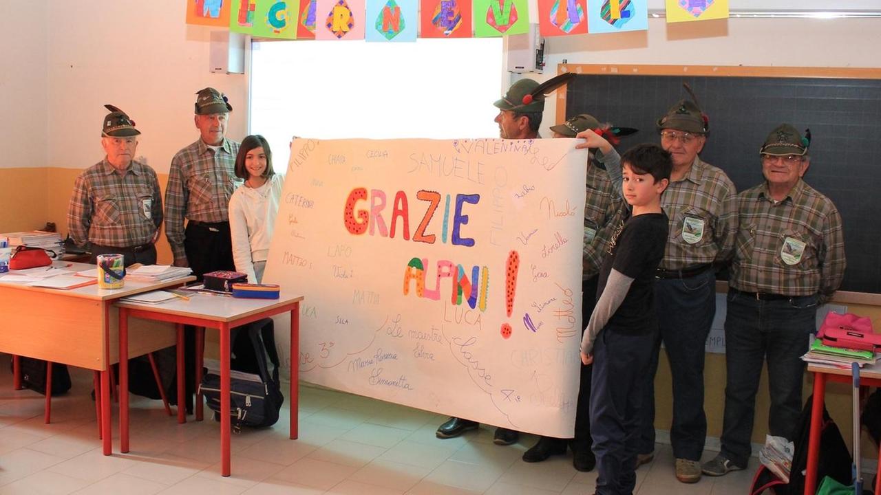 Donate lavagne a scuola