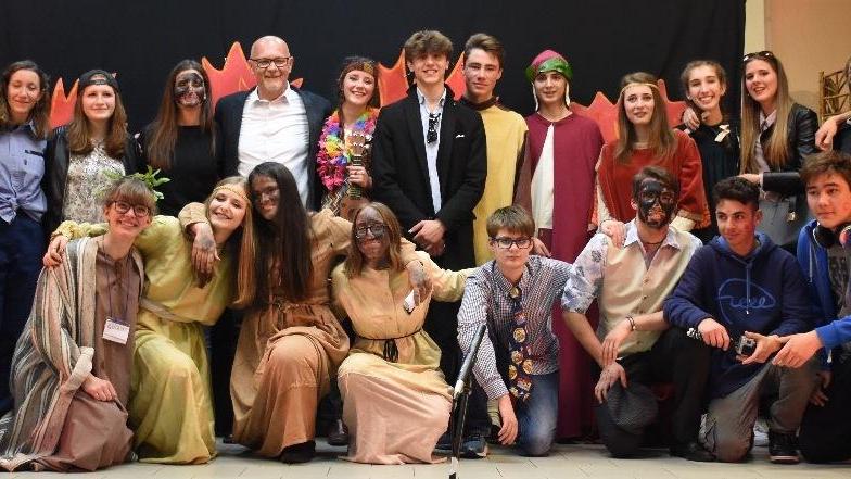 I ragazzi della parrocchia recitano l’Inferno di Dante Gazzetta di Reggio