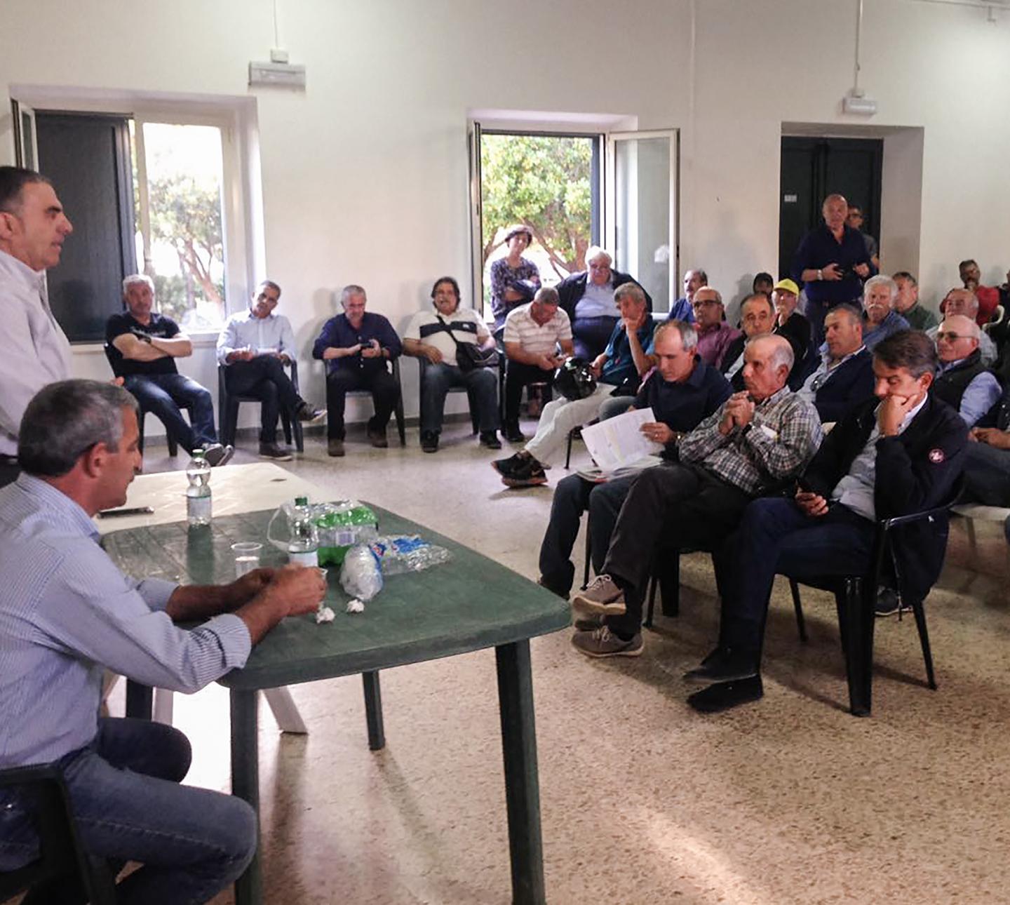 La Regione sotto accusa: «Sos siccità, troppi ritardi»