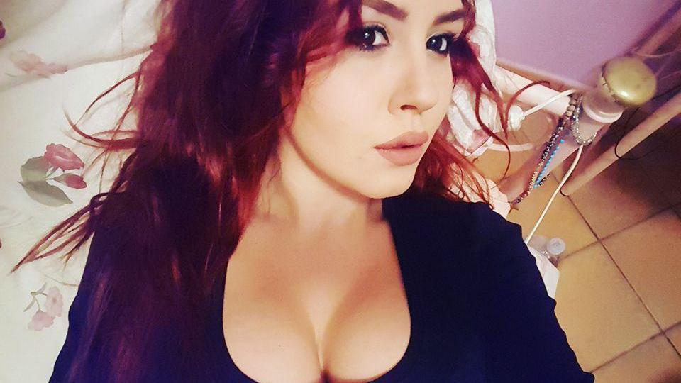 Agnese Pucci, la giovane cameriera che denuncia la persecuzione su Telegram