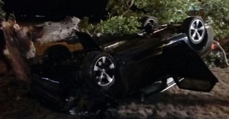 Sbanda e finisce contro l’albero Paura nella notte sulla Senese