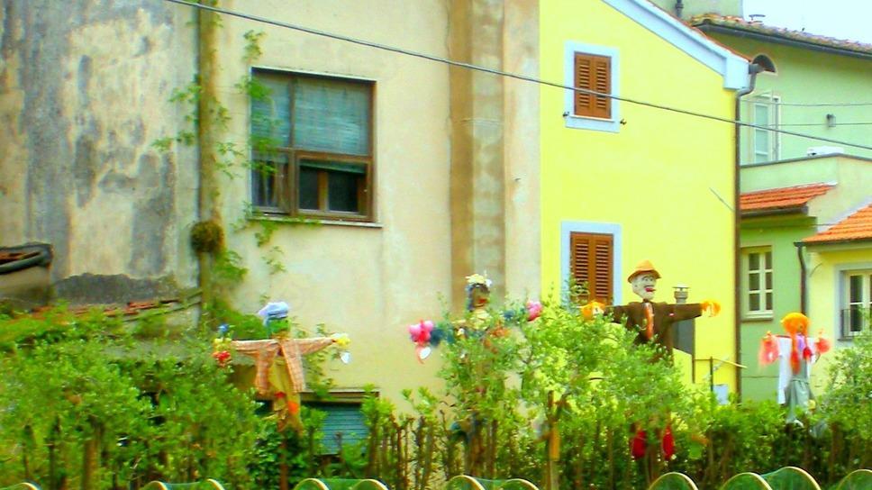 La scuola di Bozzano diventa “alternativa”