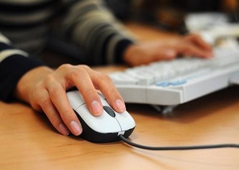 Blue Whale e cyberbullismo visti con gli occhi dei bimbi 