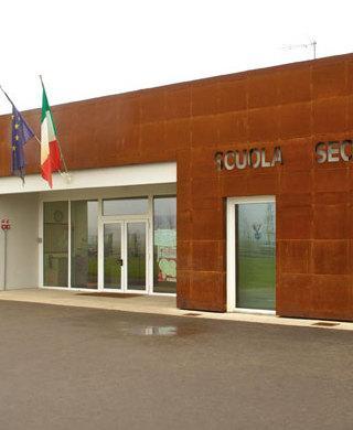 Famiglia affetta da scabbia a Soliera Controlli estesi anche a tre scuole