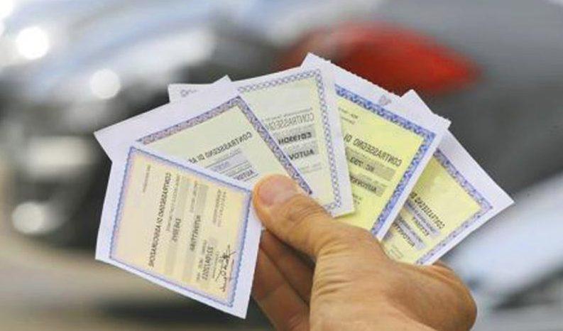 Pugno duro dei vigili sulle auto non assicurate 