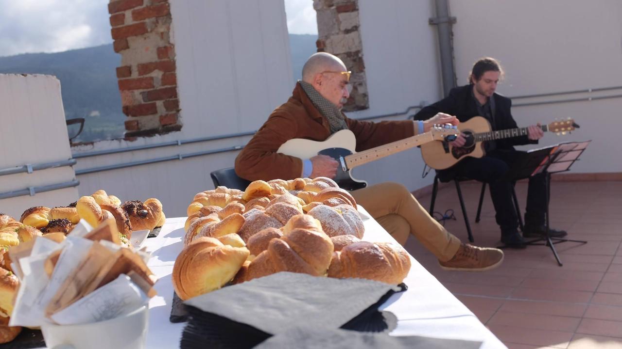 Colazione ad arte sulla terrazza del Museo di Palazzo Pretorio