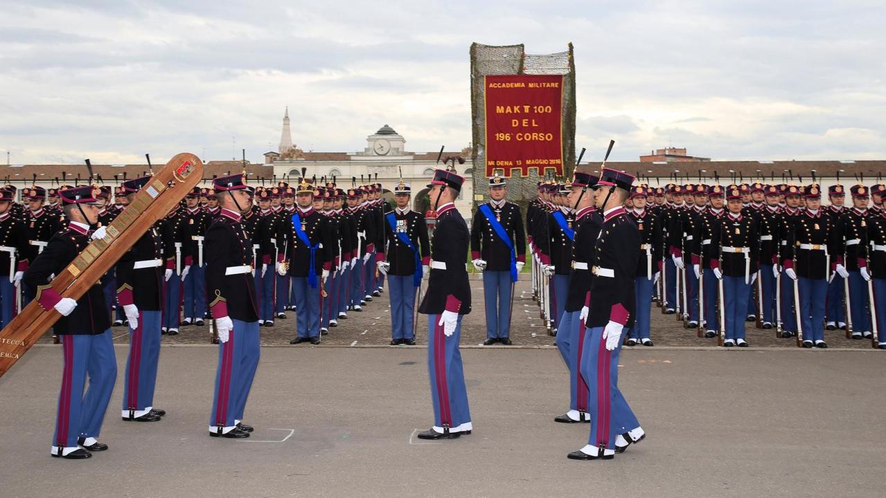 Accademia, Mak Pi 100 la festa dei cadetti