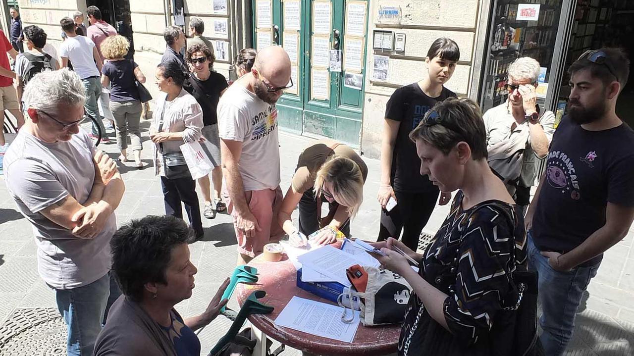 Un momento della protesta di sabato mattina (foto Muzzi)