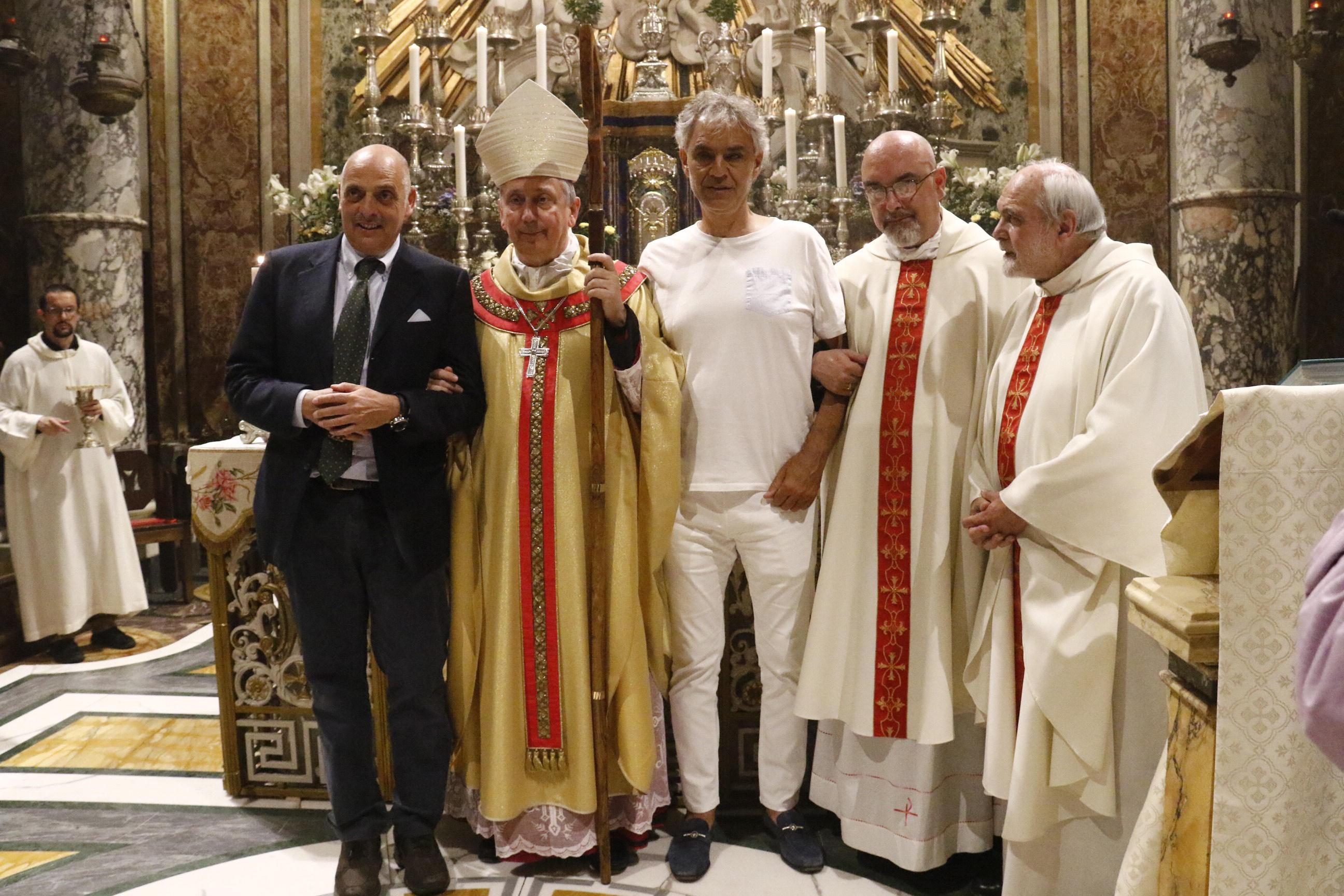 Messa a Montenero con il tenore Bocelli