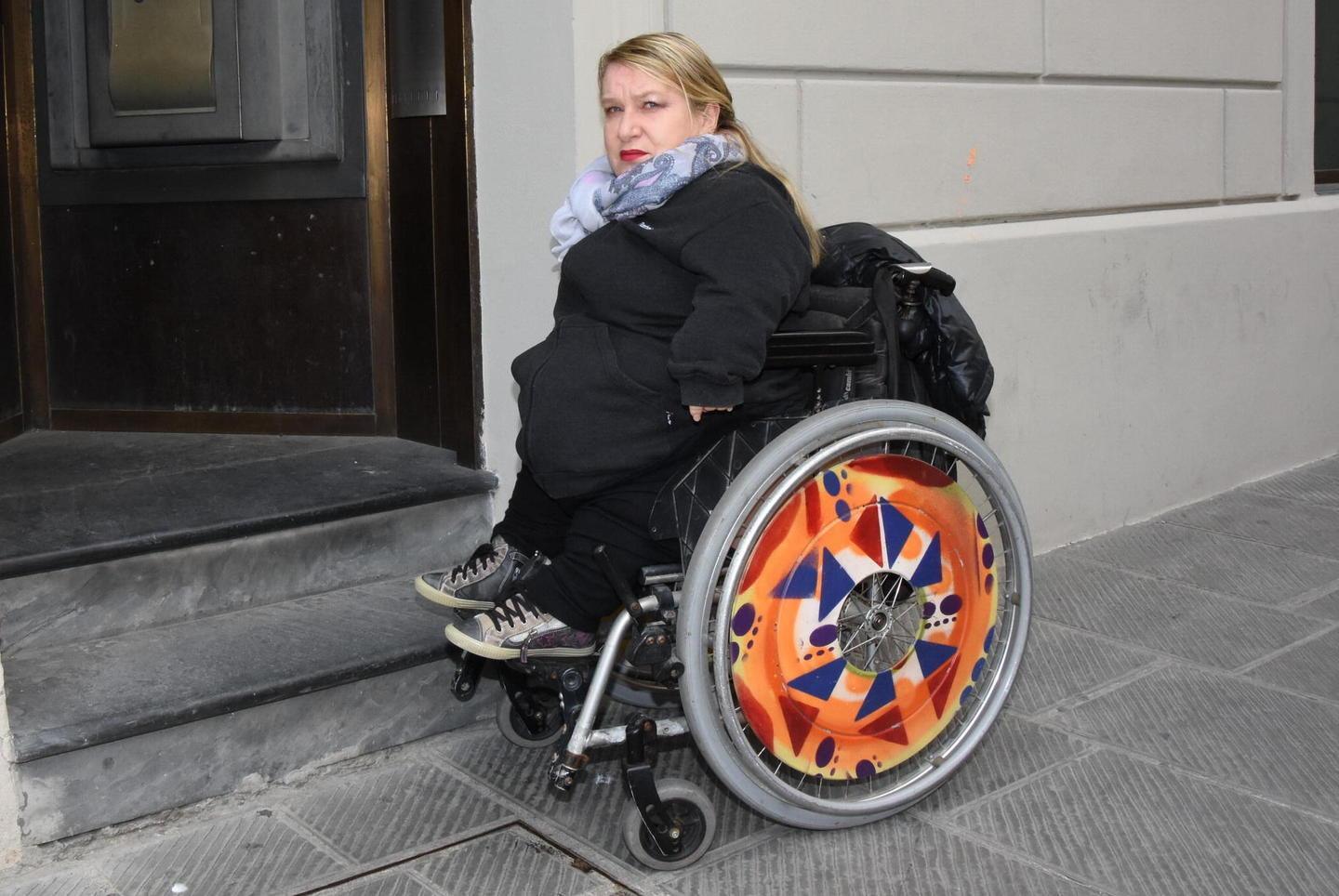 «Chi dice “solo un minuto” non capisce che mi ostacola»