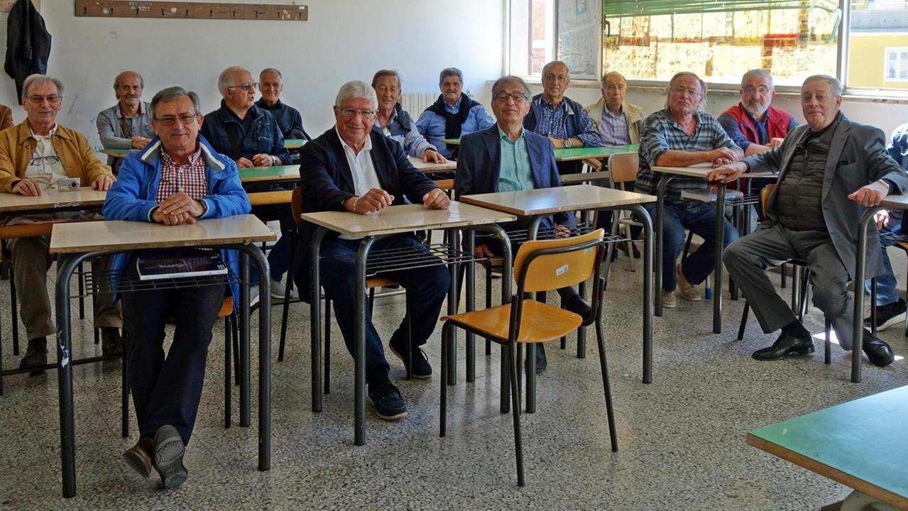 A 50 anni dal diploma i ragionieri tornano sui banchi di scuola