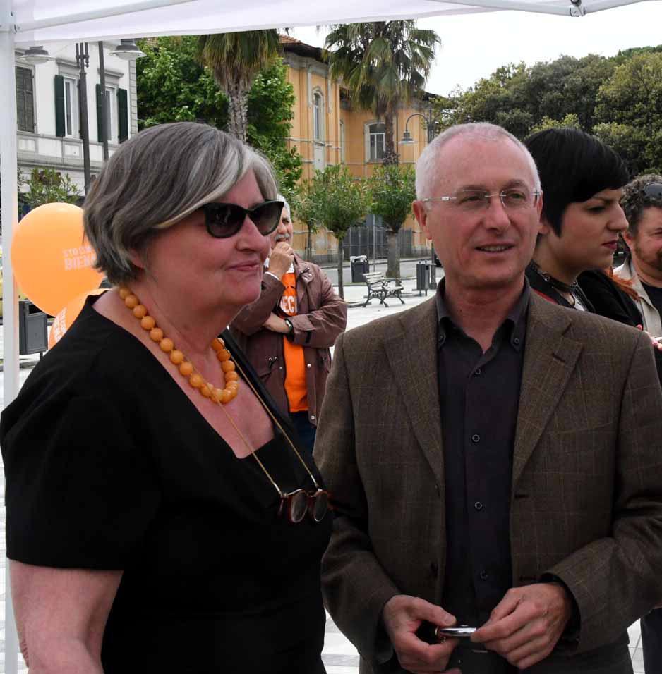 Da Napoli a Carrara: la ricetta del sindaco De Magistris 