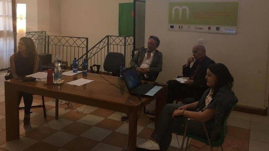 «Si fingono avvocati e chiedono soldi»