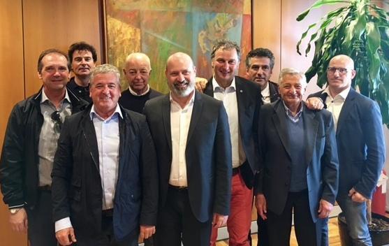 I maestri di sci ospiti di Bonaccini 