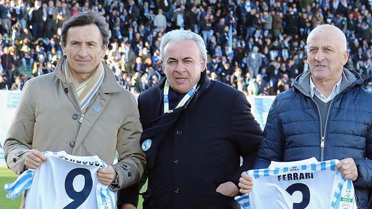 Marchegiani e Bonifazi con l’Under 21 Tessera del tifoso nella sede biancazzurra
