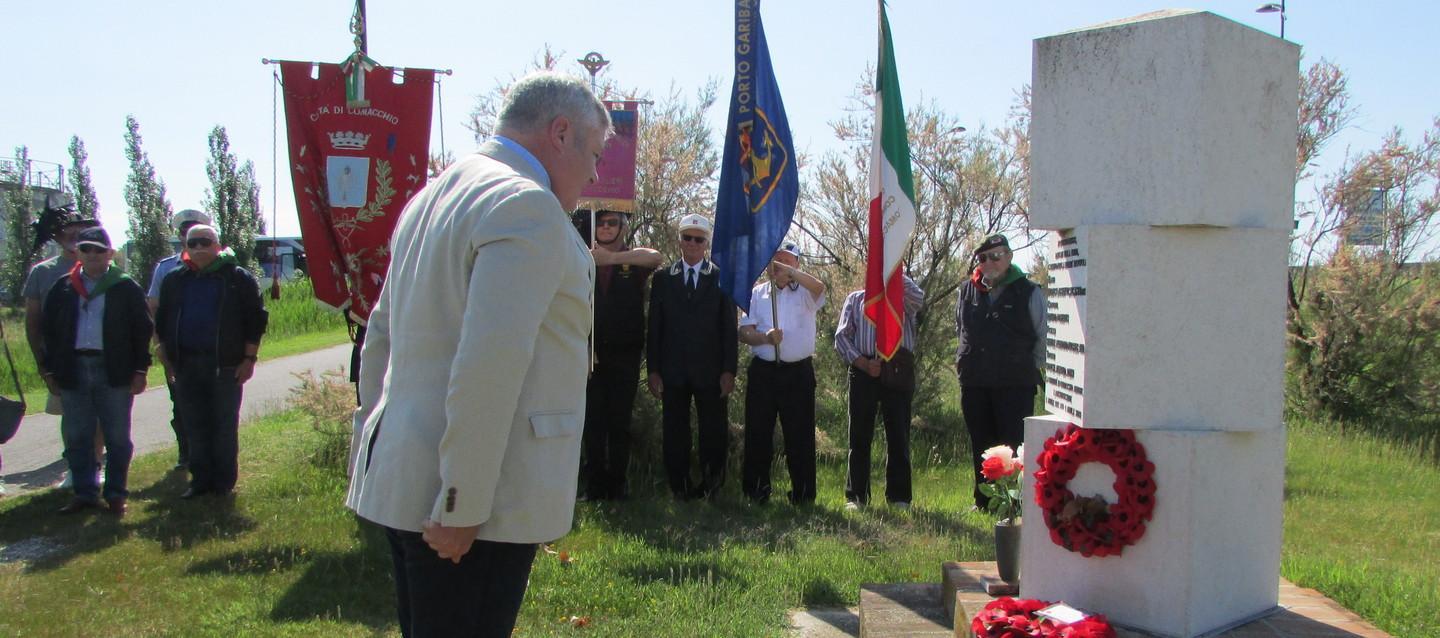 Commemorati i caduti per la libertà di Comacchio