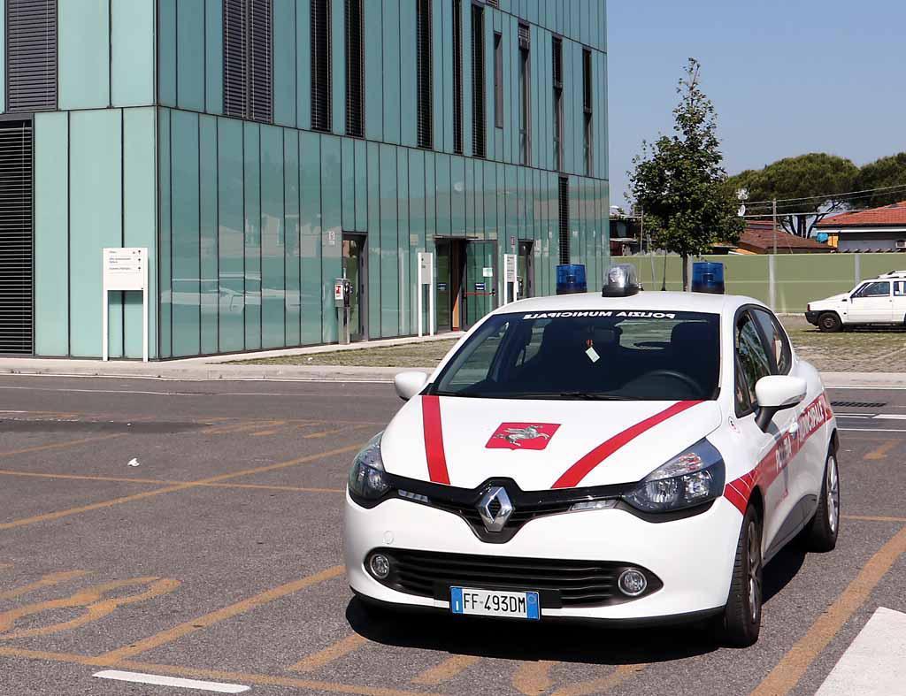 L'obitorio di Massa dove è stato portato il corpo della vittima