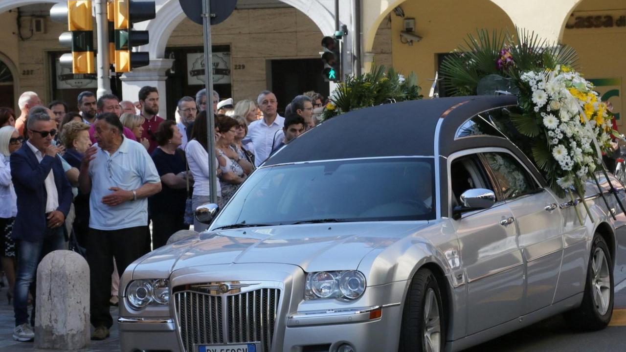 L’addio a Fabio Tavernari