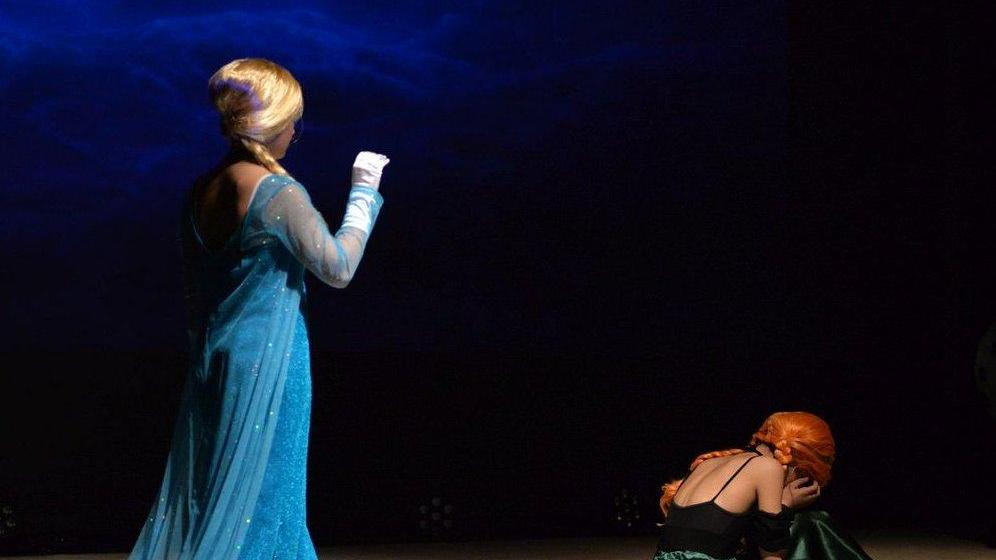 “La Regina di ghiaccio” domani sul palco del Civico