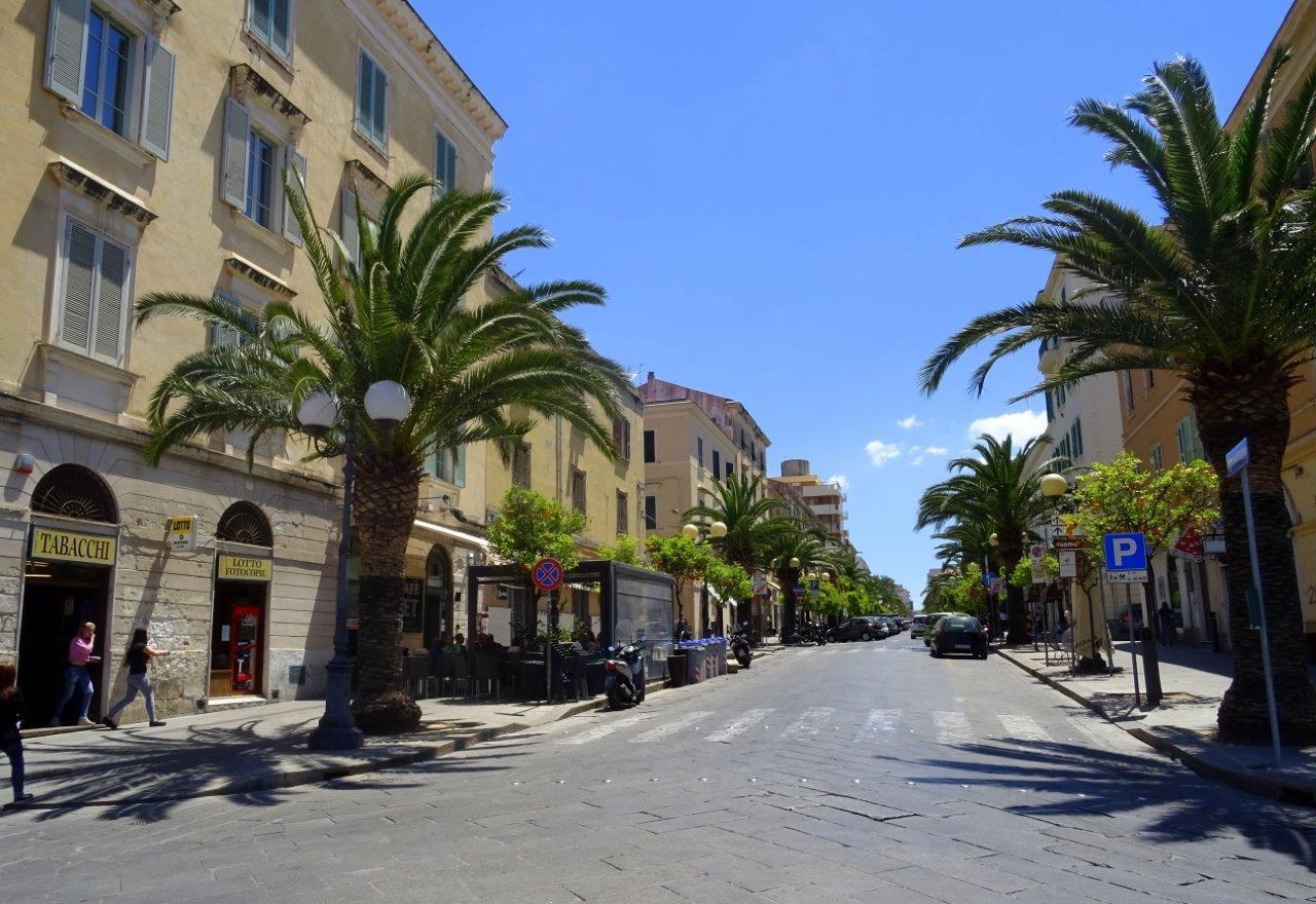 Sassari, musica fino all’una: la città si divide  