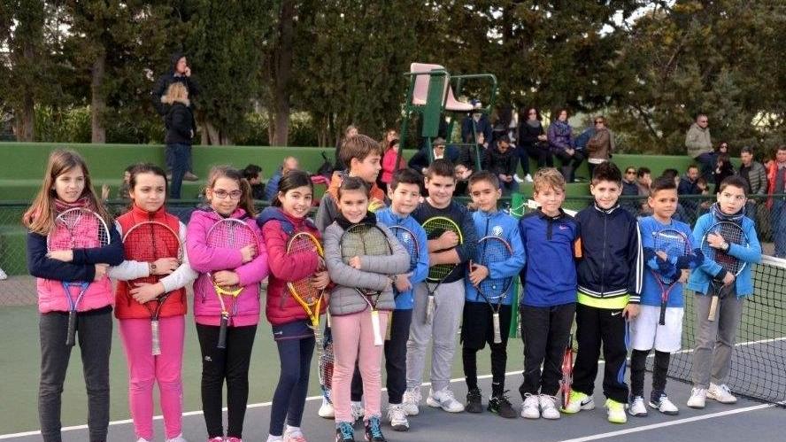 I palleggi con Murray dei piccoli tennisti di Olbia