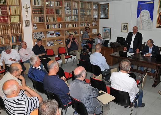 Caria ai pescatori: «Bandi per 17 milioni per il comparto» 