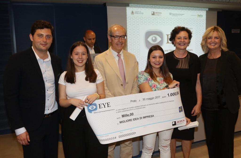 I vincitori del primo premio al progetto Eye