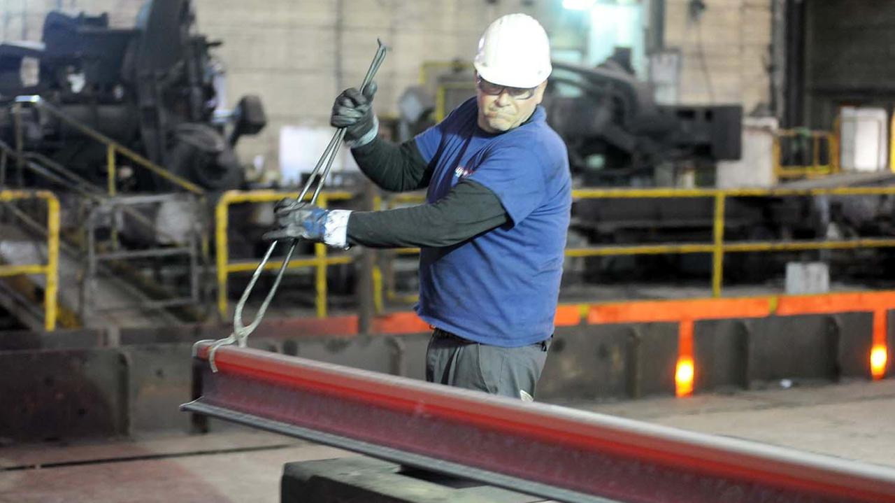 Aferpi, 15 giorni per decidere sulla proroga dell'amministrazione straordinaria