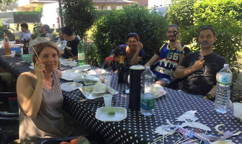 In 105 per il pranzo di quartiere 