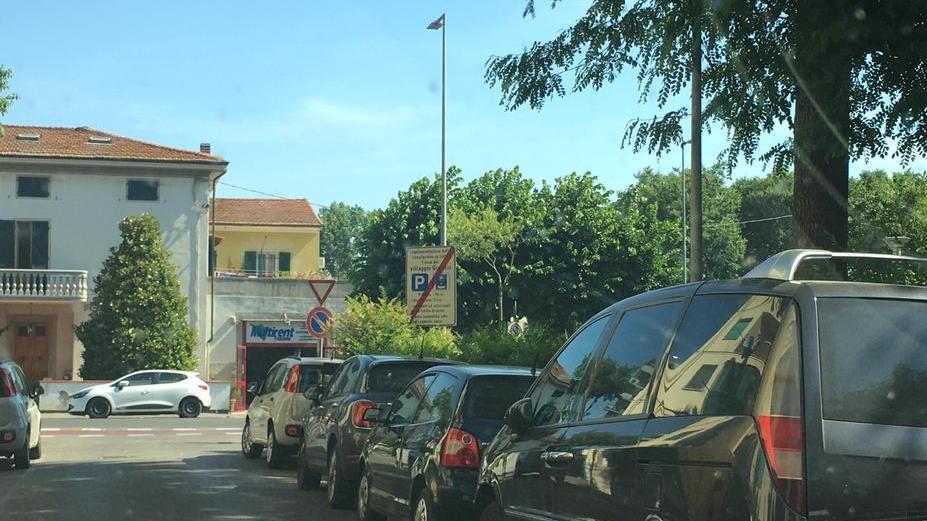 Più controlli contro la sosta selvaggia