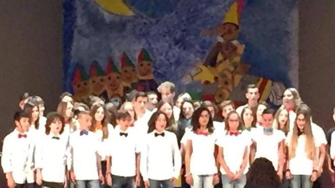 Musical su Pinocchio: gli studenti “Guardi” d’aiuto all’Unicef