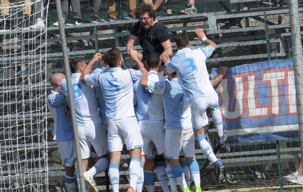 Solo un mese all’iscrizione ma tutto tace 