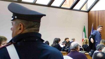 Ex carabiniere condannato per stalking su ex compagna