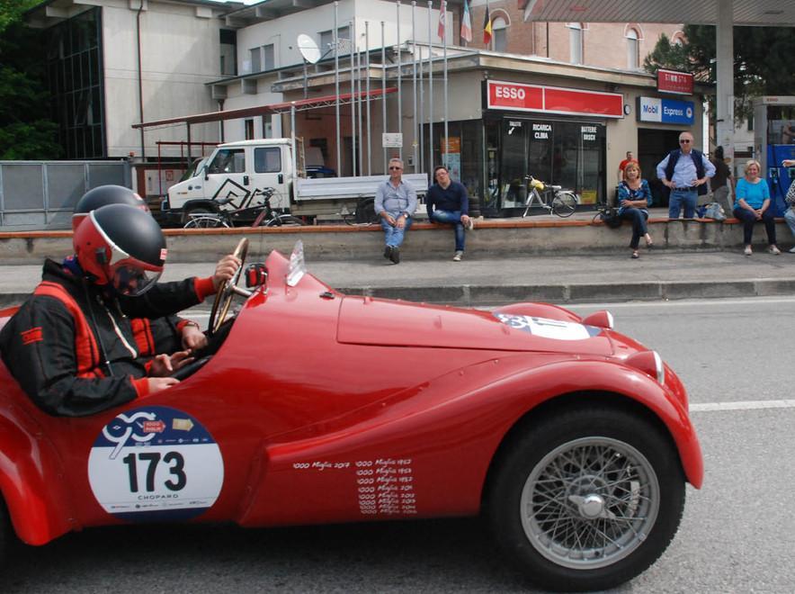 La Mille Miglia scarica i piloti spericolati 