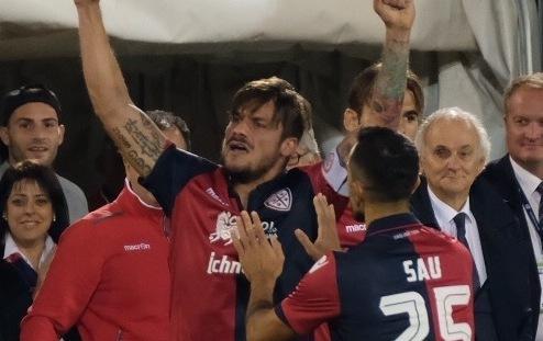 I capitani rossoblù Dessena e Sau  raccontano i segreti del Sant’Elia 