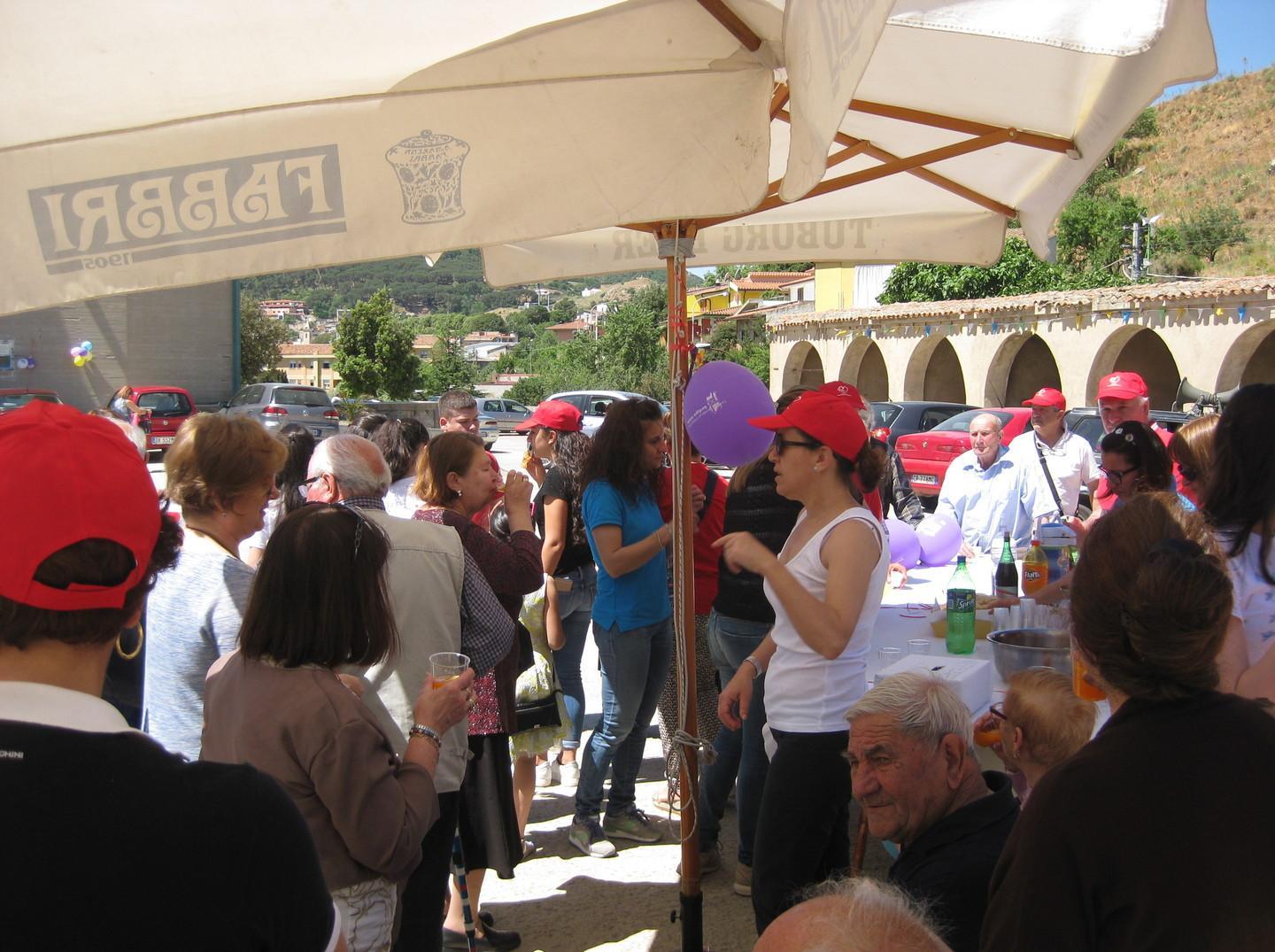 Anziani in festa nel santuario del Miracolo 