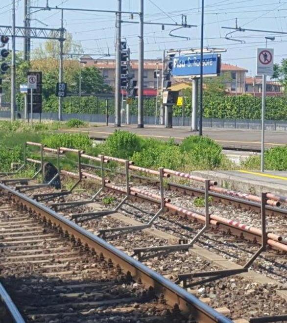 Barriere contro chi attraversa i binari 