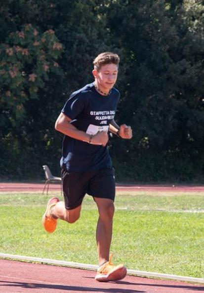 Sfreccia Alessandro Corallini nei 200: 22”69 